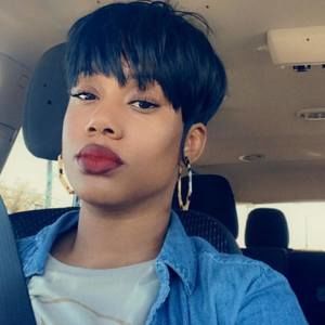 Meet your Posher, Toni-sha